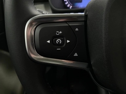 Volvo XC40 Ultra B5 AWD 2026