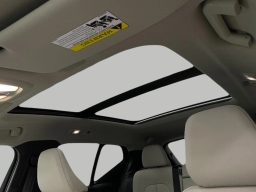 Volvo XC40 Ultra B5 AWD 2026