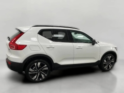 Volvo XC40 Ultra B5 AWD 2026