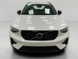 Volvo XC40 Ultra B5 AWD 2026