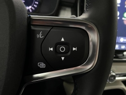 Volvo XC40 Ultra B5 AWD 2026