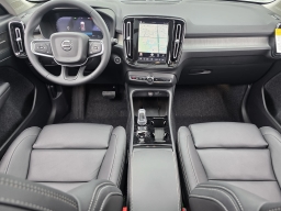 Volvo XC40 Ultra B5 AWD 2026
