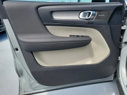 Volvo XC40 Ultra B5 AWD 2026
