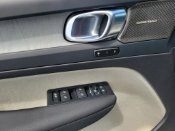 Volvo XC40 Ultra B5 AWD 2026