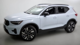 Volvo XC40 Ultra B5 AWD 2026