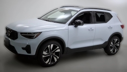 Volvo XC40 Ultra B5 AWD 2026