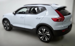 Volvo XC40 Ultra B5 AWD 2026