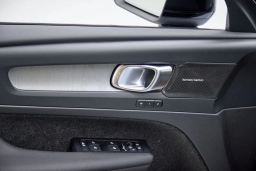 Volvo XC40 Ultra B5 AWD 2026