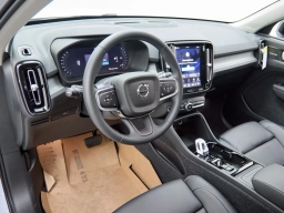 Volvo XC40 Ultra B5 AWD 2026