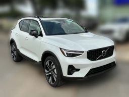 Volvo XC40 Ultra B5 AWD 2026