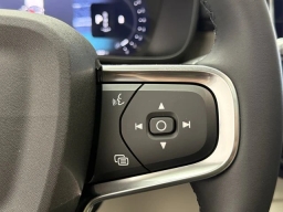 Volvo XC40 Ultra B5 AWD 2026