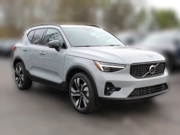 Volvo XC40 Ultra B5 AWD 2026