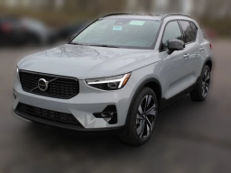 Volvo XC40 Ultra B5 AWD 2026