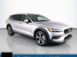 Volvo V60 Cross Country Plus B5 AWD 2026