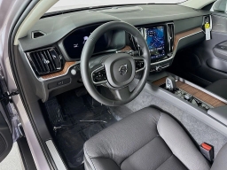 Volvo V60 Cross Country Plus B5 AWD 2026