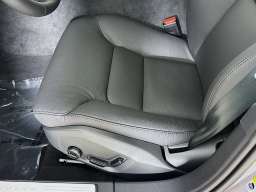 Volvo V60 Cross Country Plus B5 AWD 2026