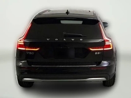 Volvo V60 Cross Country Plus B5 AWD 2026