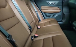 Volvo V60 Cross Country Plus B5 AWD 2026