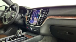 Volvo V60 Cross Country Plus B5 AWD 2026