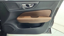 Volvo V60 Cross Country Plus B5 AWD 2026