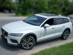 Volvo V60 Cross Country Plus B5 AWD 2026