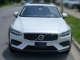 Volvo V60 Cross Country Plus B5 AWD 2026