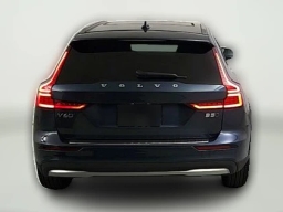 Volvo V60 Cross Country Plus B5 AWD 2026