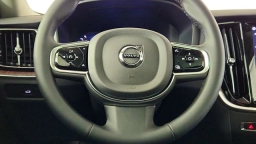 Volvo V60 Cross Country Plus B5 AWD 2026