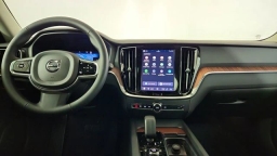 Volvo V60 Cross Country Plus B5 AWD 2026