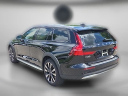 Volvo V60 Cross Country Ultra B5 AWD 2026