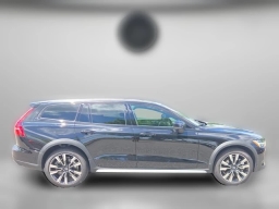 Volvo V60 Cross Country Ultra B5 AWD 2026