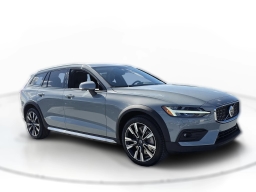 Volvo V60 Cross Country Ultra B5 AWD 2026