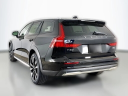 Volvo V60 Cross Country Ultra B5 AWD 2026