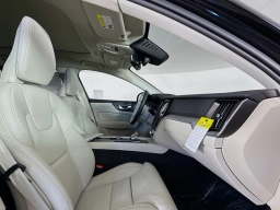 Volvo V60 Cross Country Ultra B5 AWD 2026
