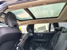 Volvo V60 Cross Country Ultra B5 AWD 2026