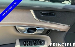 Volvo XC90 Plus B5 AWD 6-Seater 2026