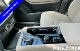 Volvo XC90 Plus B5 AWD 6-Seater 2026