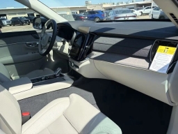 Volvo XC90 Ultra B5 AWD 6-Seater 2026