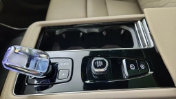 Volvo XC90 Plus B5 AWD 7-Seater 2026