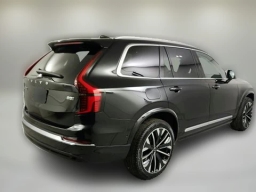 Volvo XC90 Plus B5 AWD 7-Seater 2026