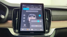 Volvo XC90 Plus B5 AWD 7-Seater 2026