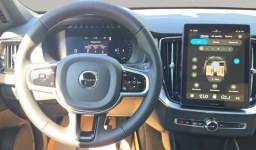 Volvo XC90 Plus B5 AWD 7-Seater 2026