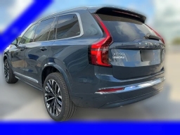 Volvo XC90 Plus B5 AWD 7-Seater 2026
