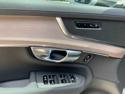 Volvo XC90 Plus B5 AWD 7-Seater 2026