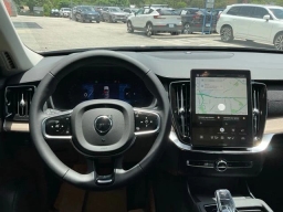 Volvo XC90 Plus B5 AWD 7-Seater 2026