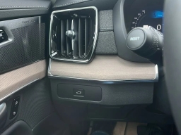 Volvo XC90 Plus B5 AWD 7-Seater 2026