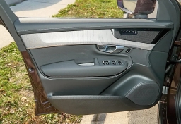 Volvo XC90 Ultra B5 AWD 7-Seater 2026