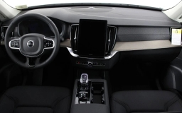 Volvo XC90 Core B5 AWD 7-Seater 2026