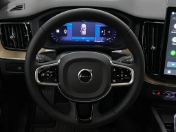 Volvo XC60 Plus B5 AWD 2026