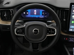 Volvo XC60 Plus B5 AWD 2026